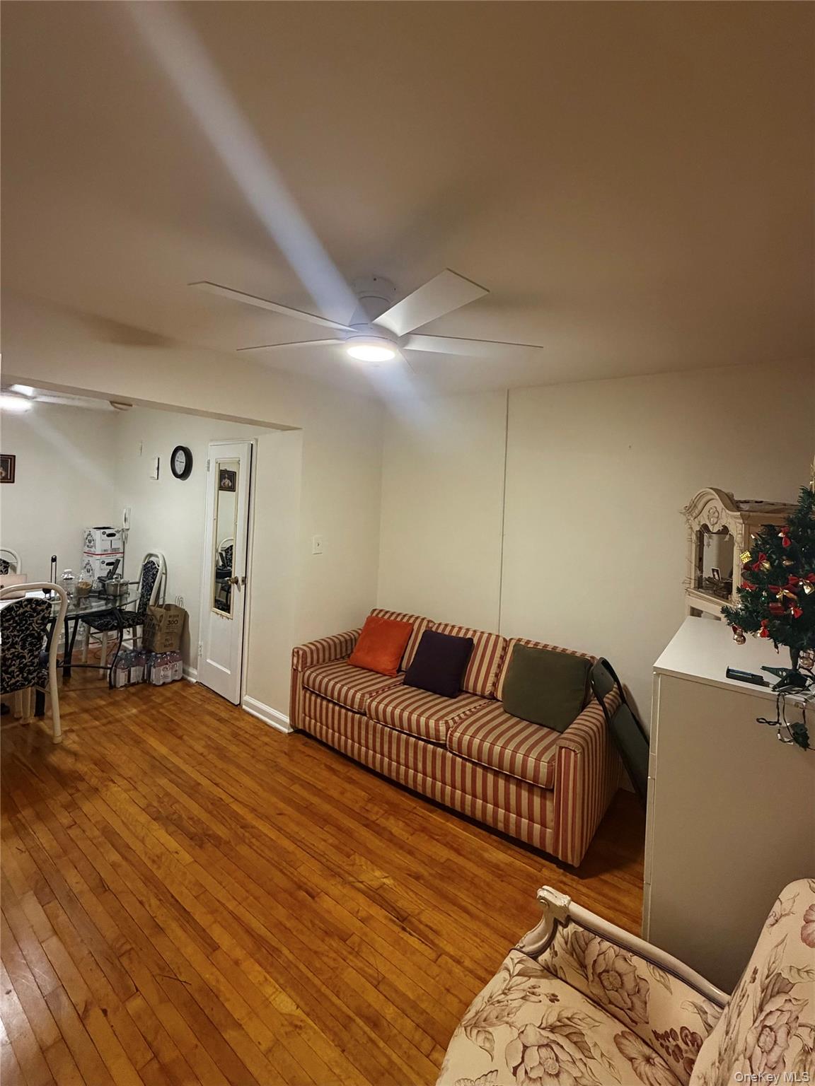 34-20 78th St, Unit 1E photo 2