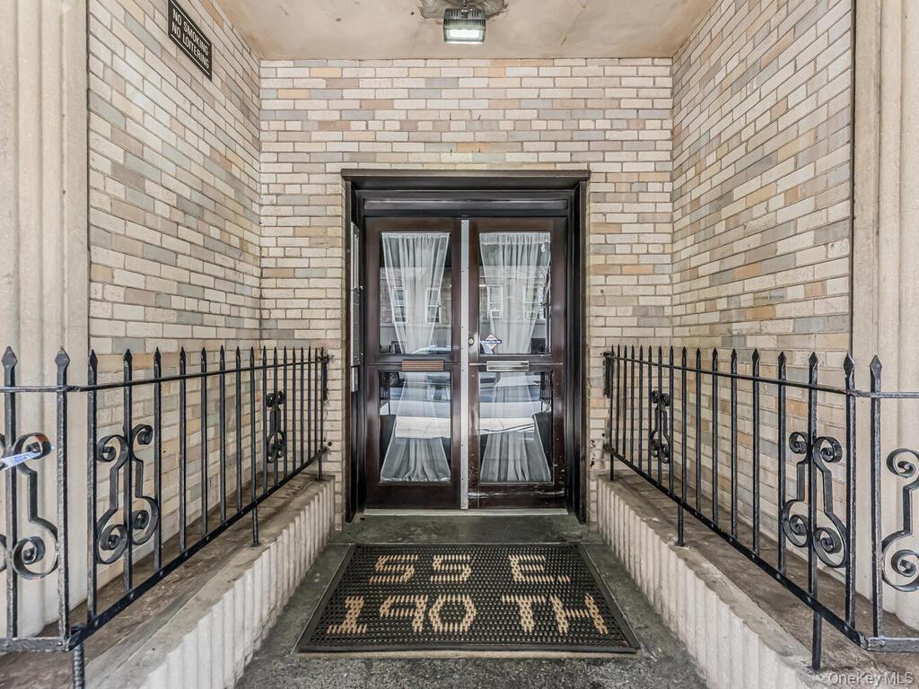 55 E 190 Street, Unit 57