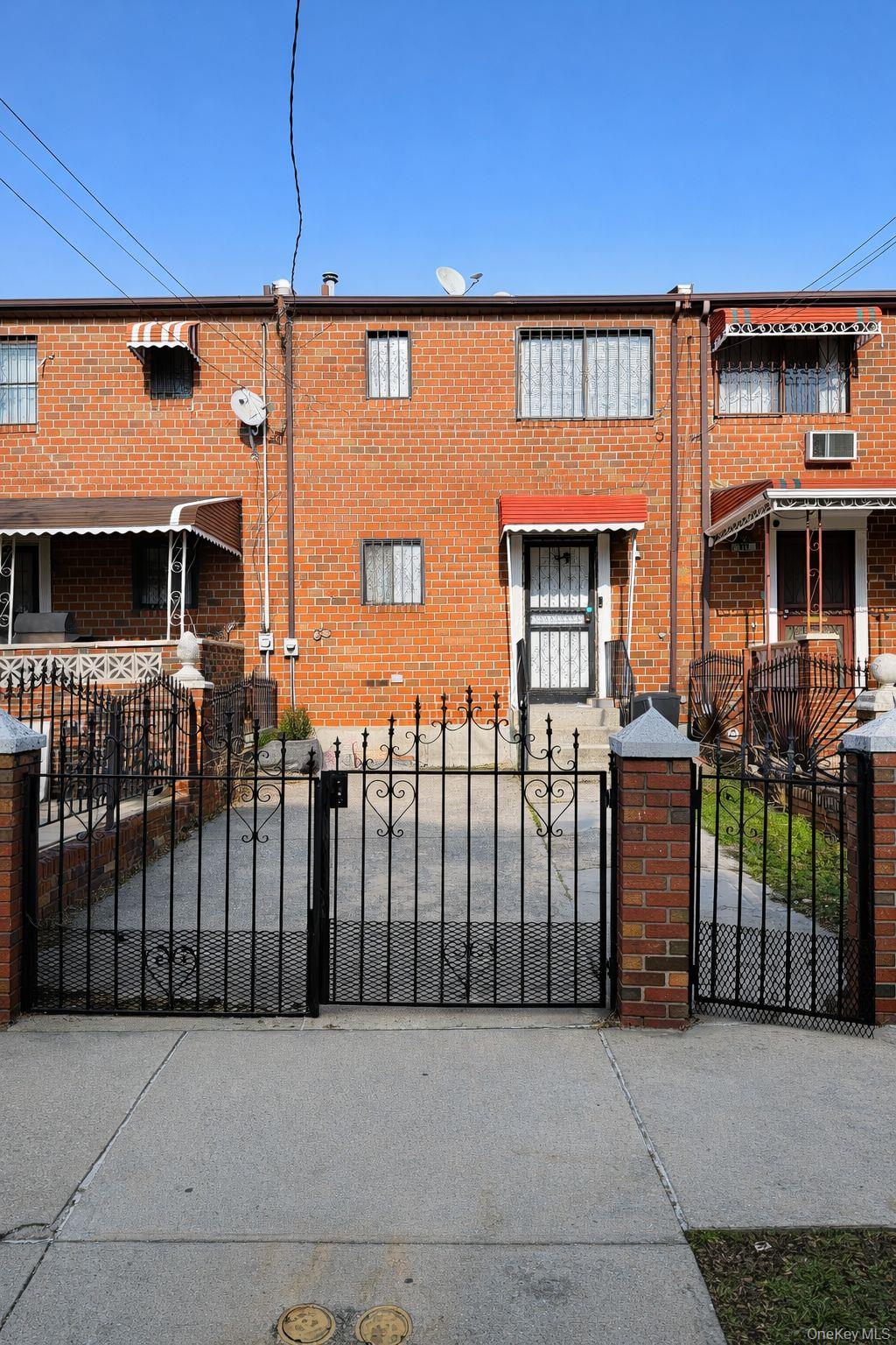 217 Berriman Street – For Sale