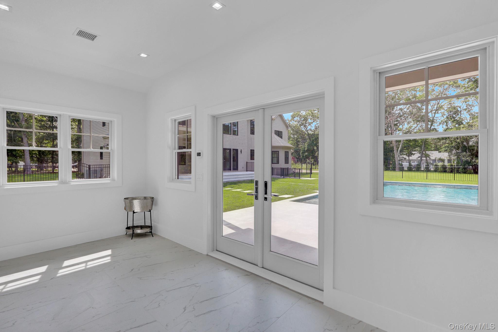 69 Jagger Lane – For Sale photo 43