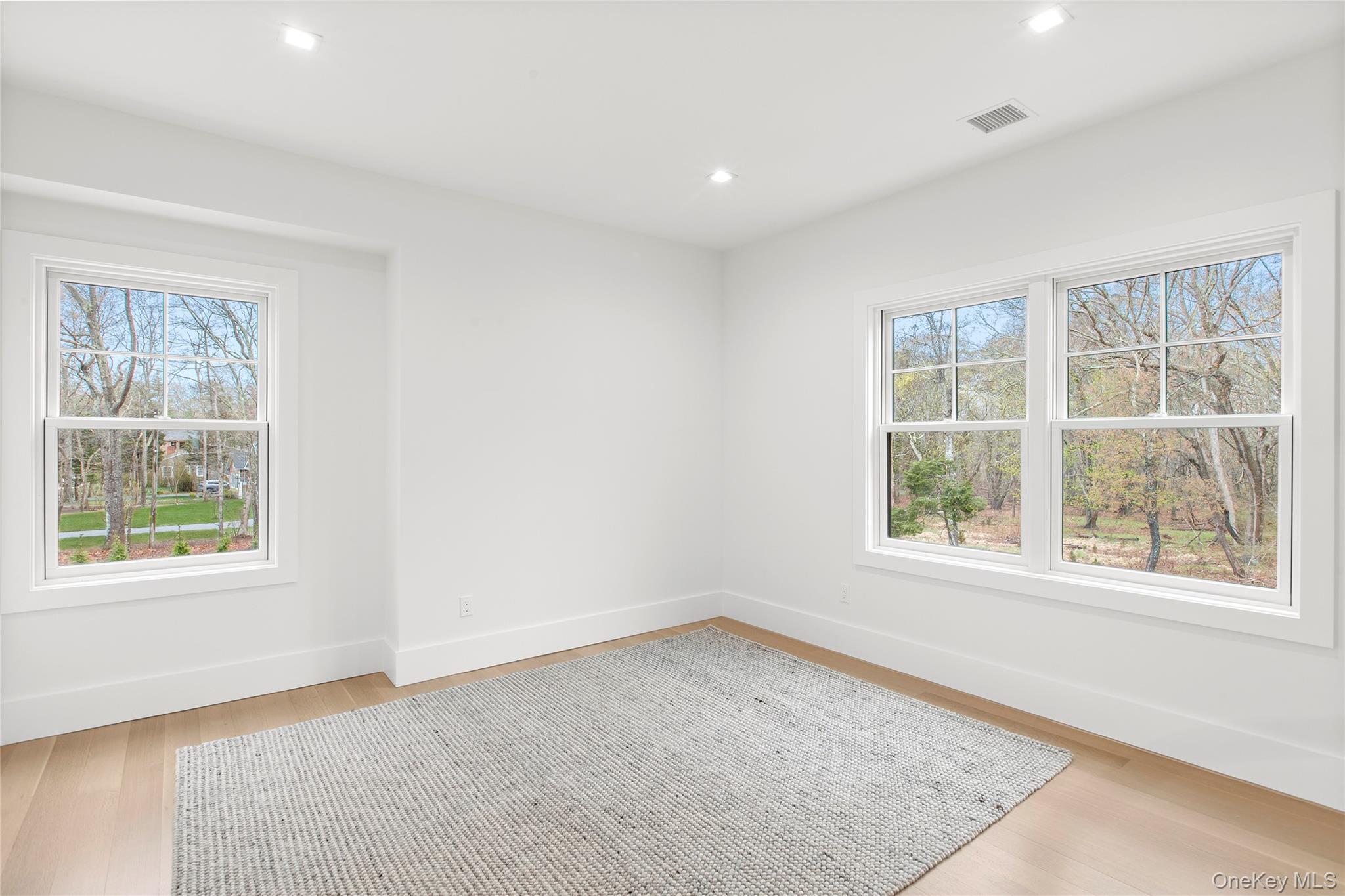 69 Jagger Lane – For Sale photo 28