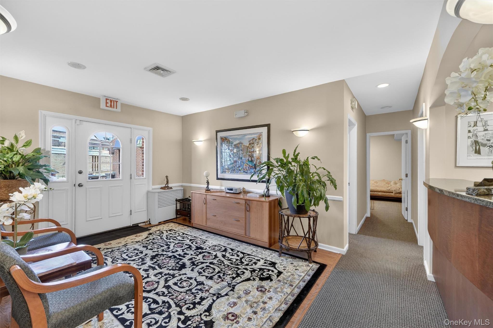 10 Nosband Avenue, Unit 1L photo 13