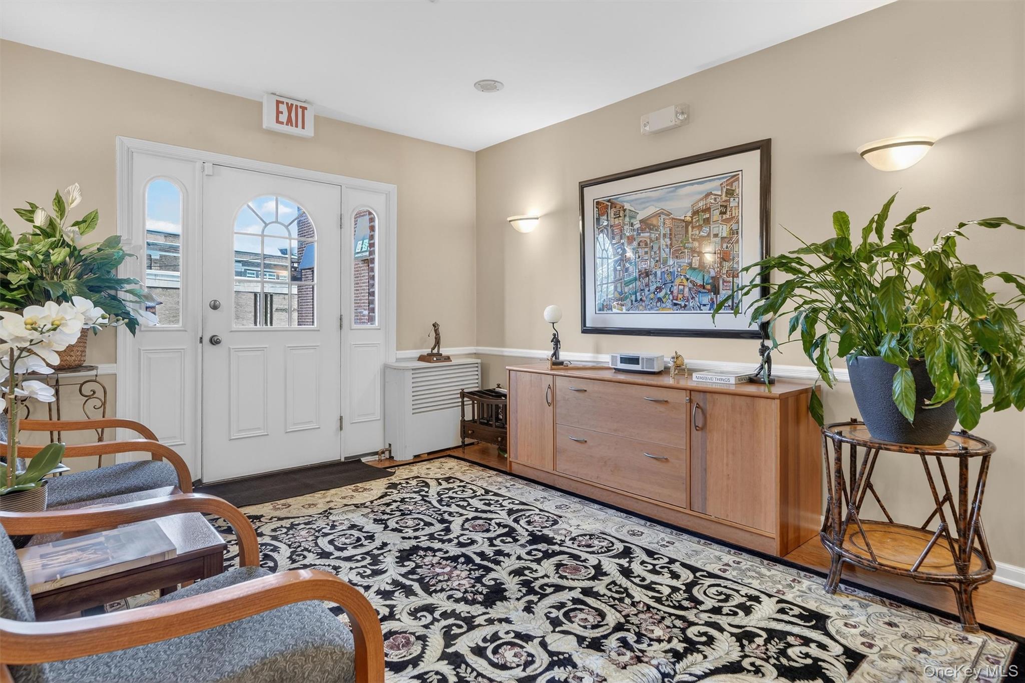 10 Nosband Avenue, Unit 1L photo 10