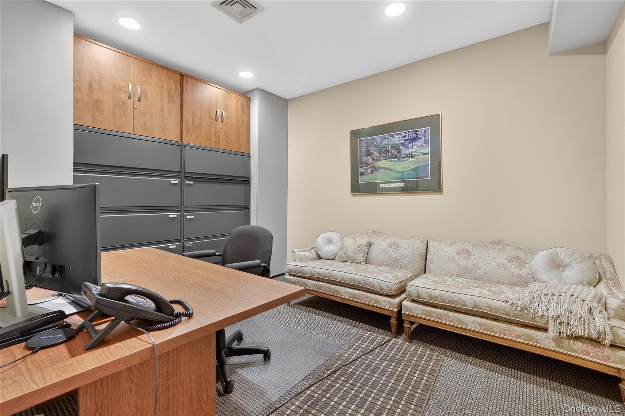 10 Nosband Avenue, Unit 1L photo 19