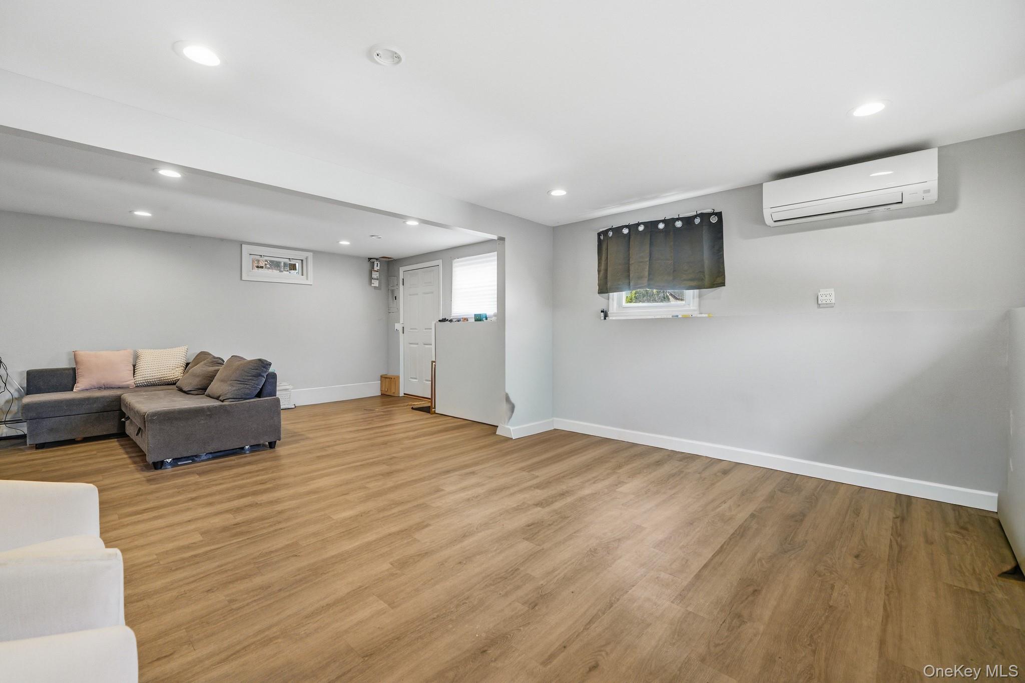14 Dickinson Avenue – For Sale photo 27