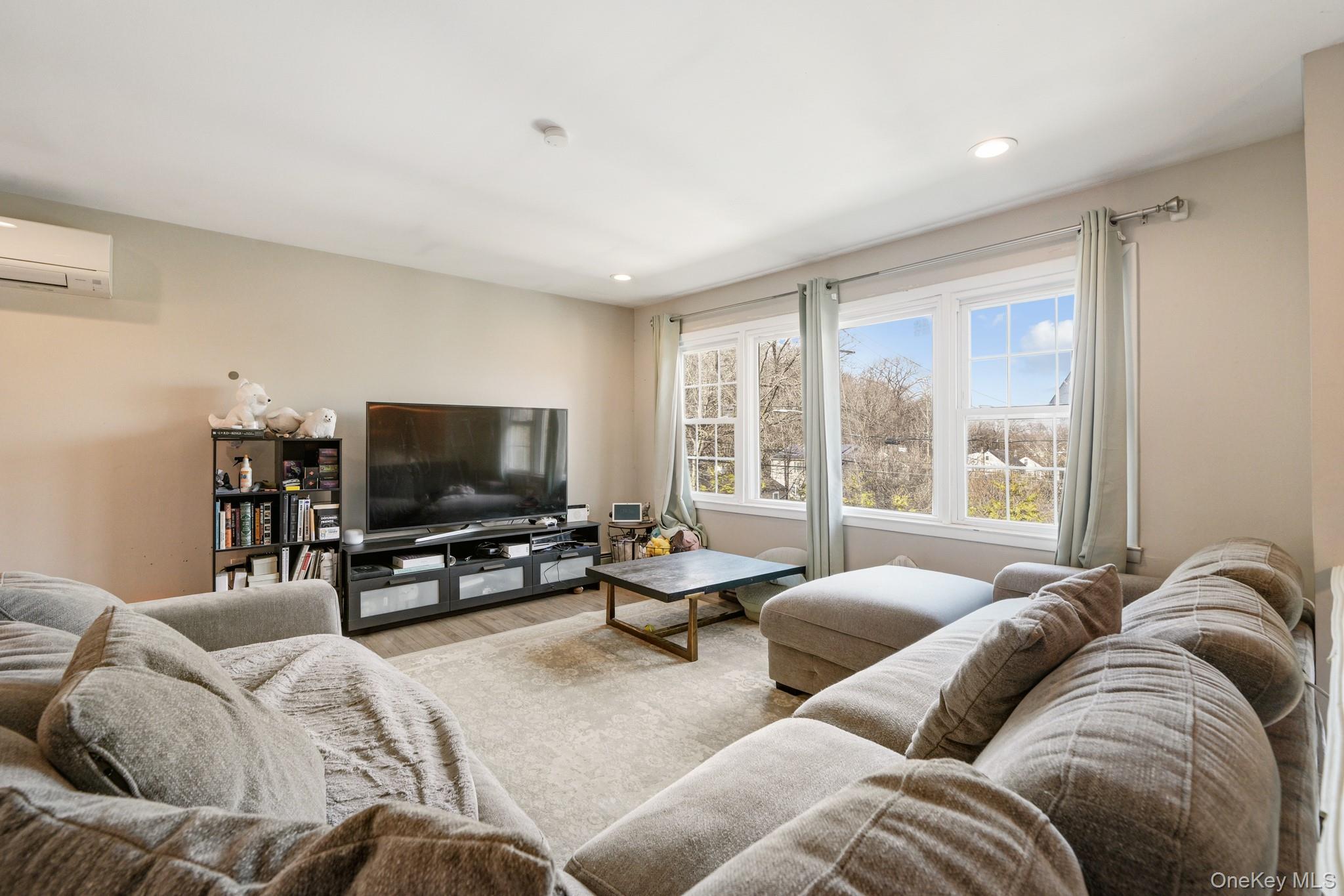 14 Dickinson Avenue – For Sale photo 7