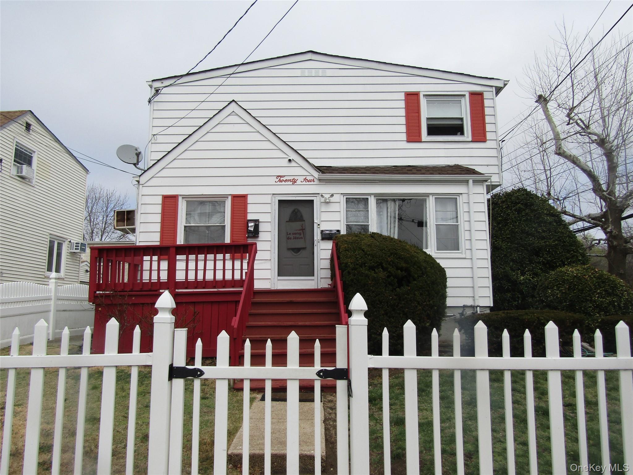 24 Ruth Place – For Sale