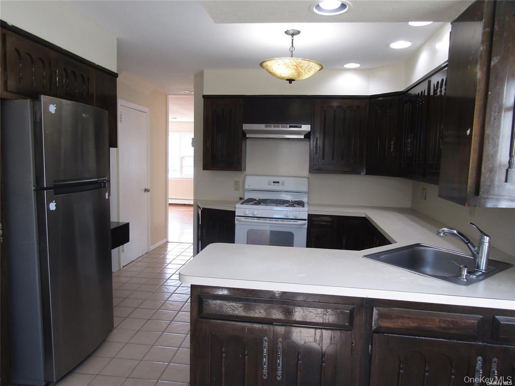 24 Ruth Place – For Sale photo 7