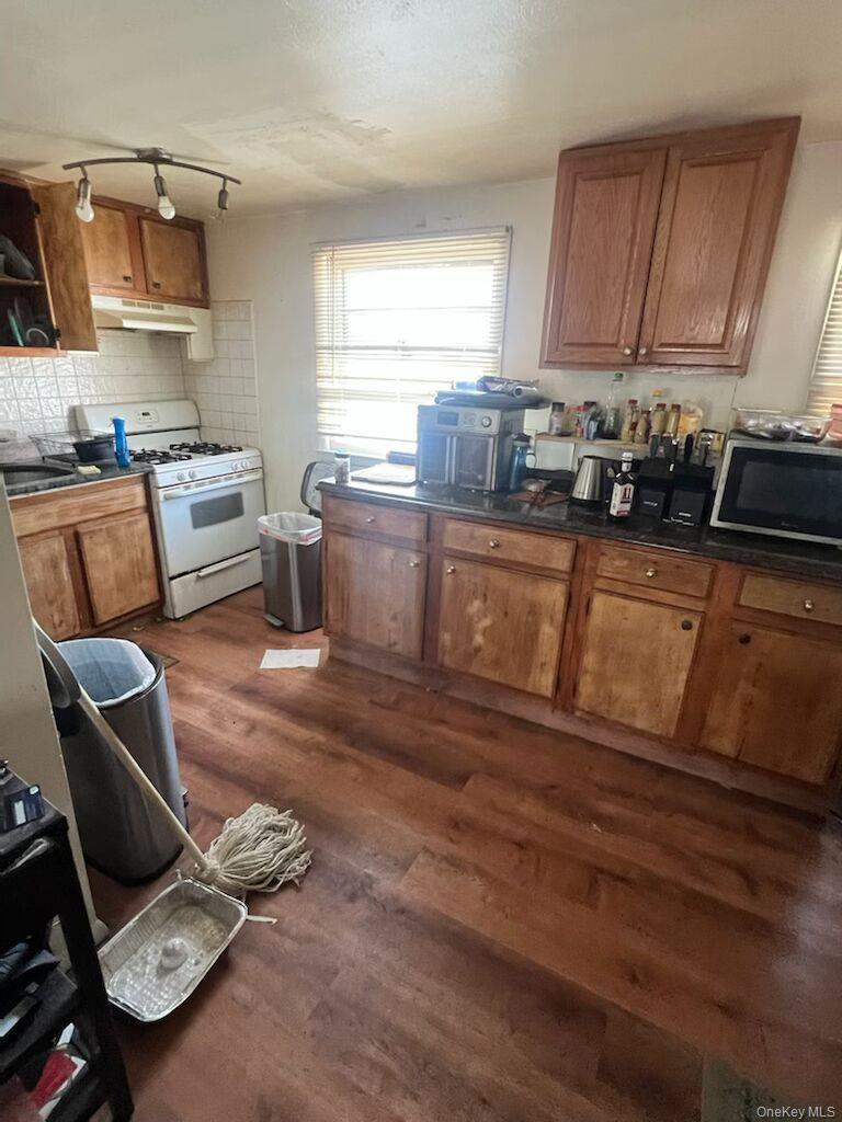 24 Ruth Place – For Sale photo 16