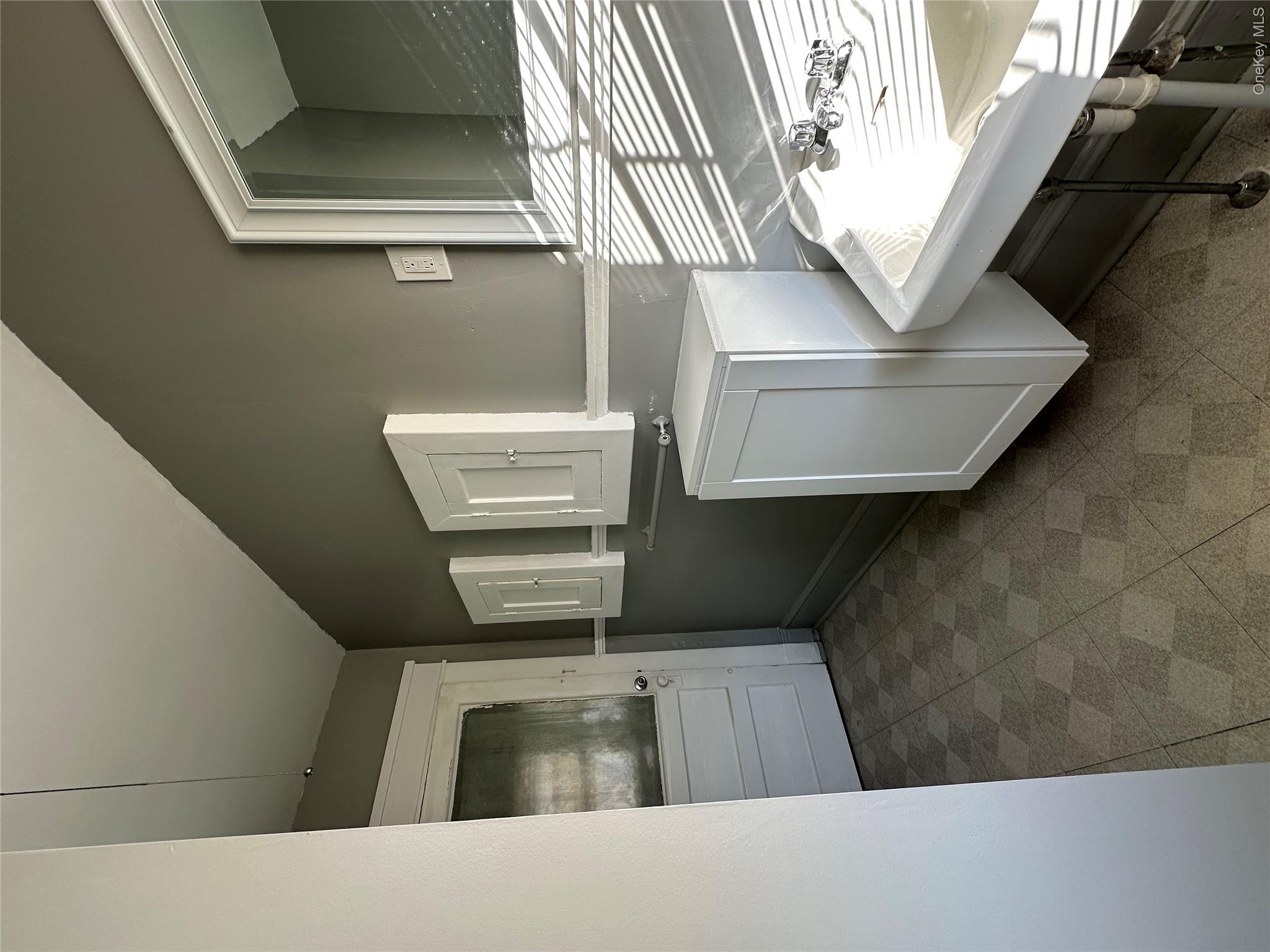 9 Elizabeth Street, Unit 2 photo 12