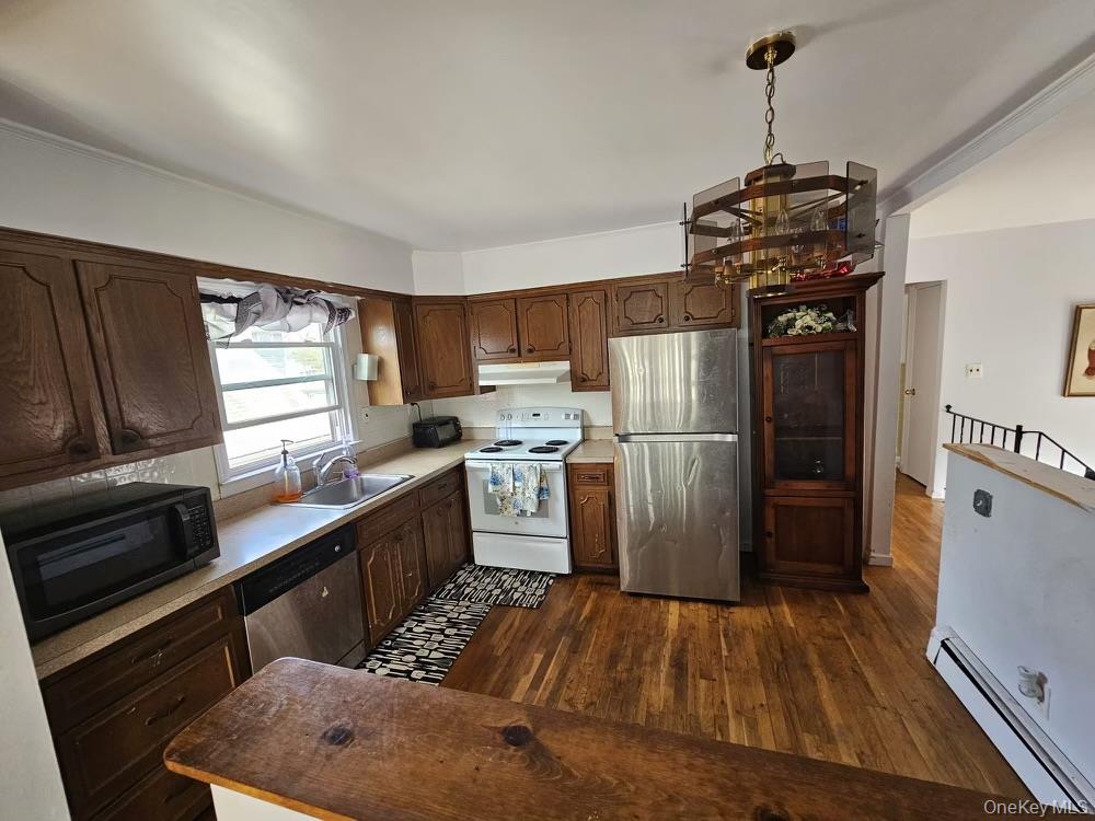 5 Ireland Place – For Sale photo 7