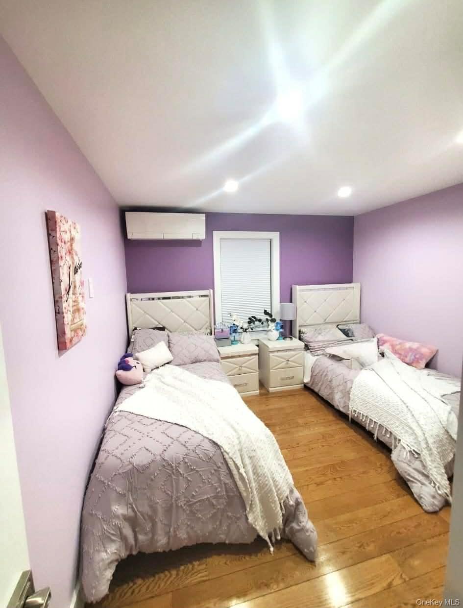 27-15 Butler Street – For Sale photo 5