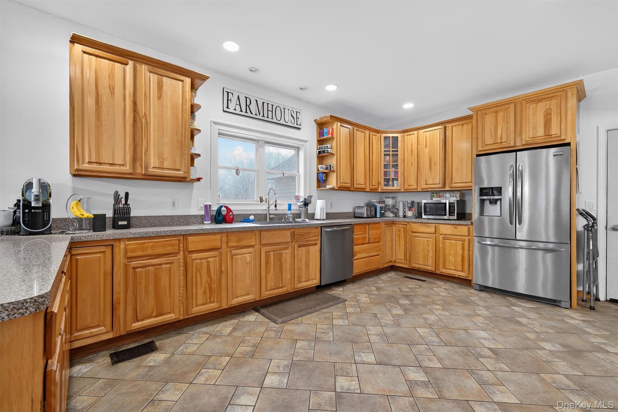 71 Eagle Crest Road – For Sale photo 18