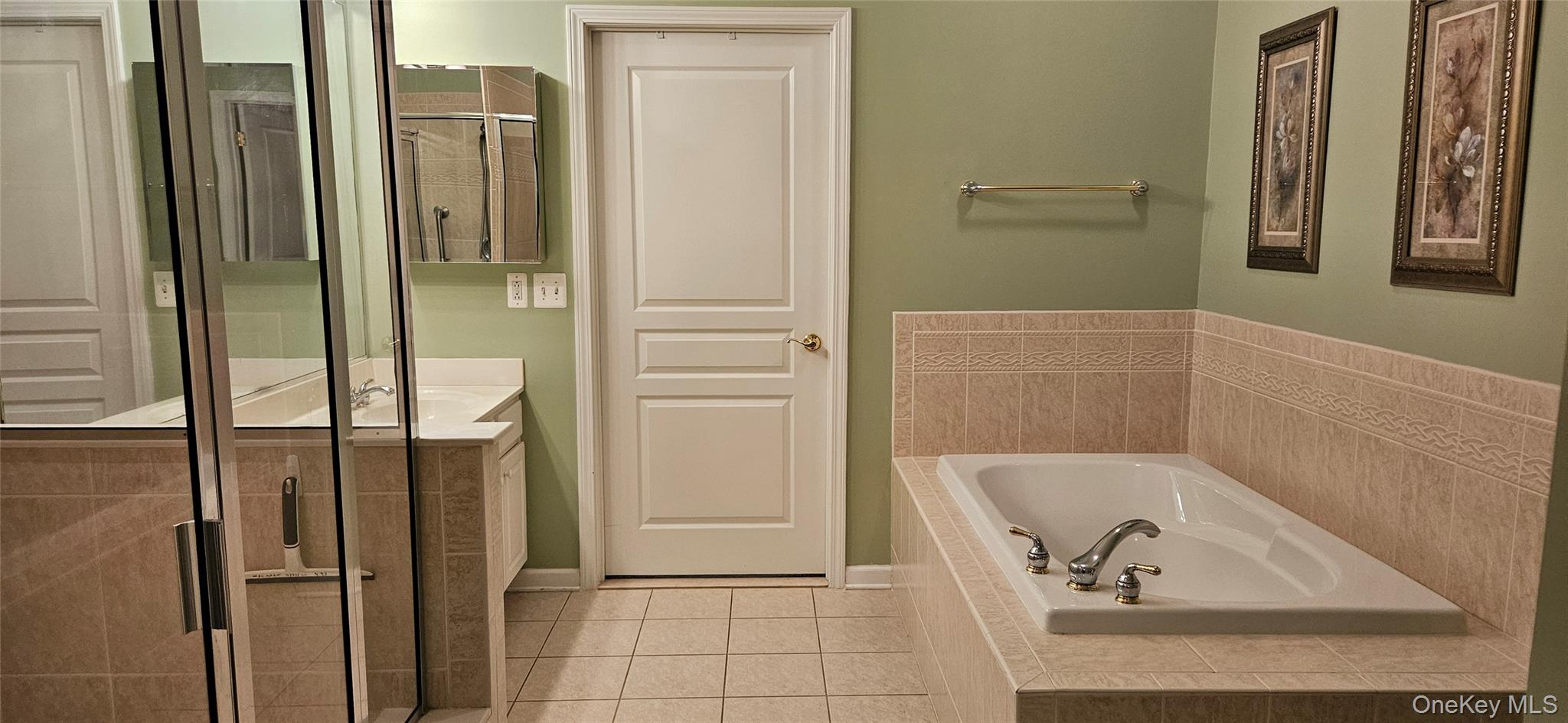 24 N De Baun Avenue, Unit 303 photo 9