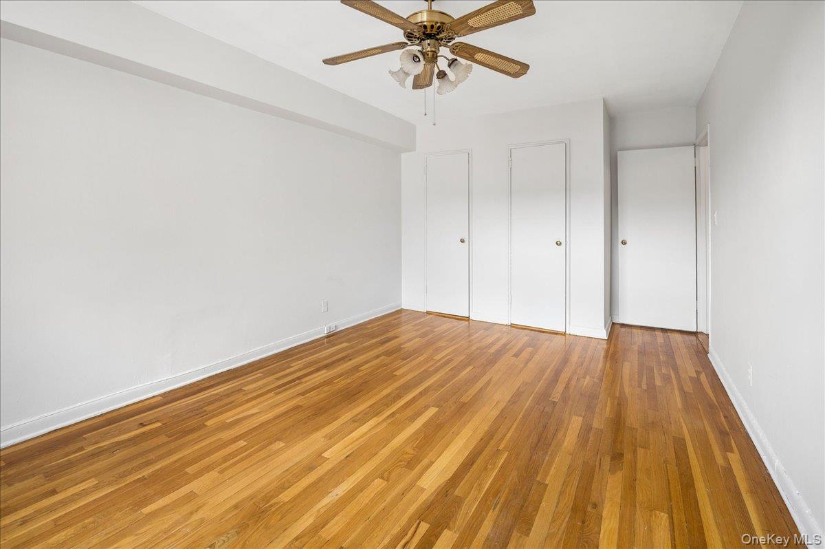 2 Sadore Lane, Unit 6M photo 12