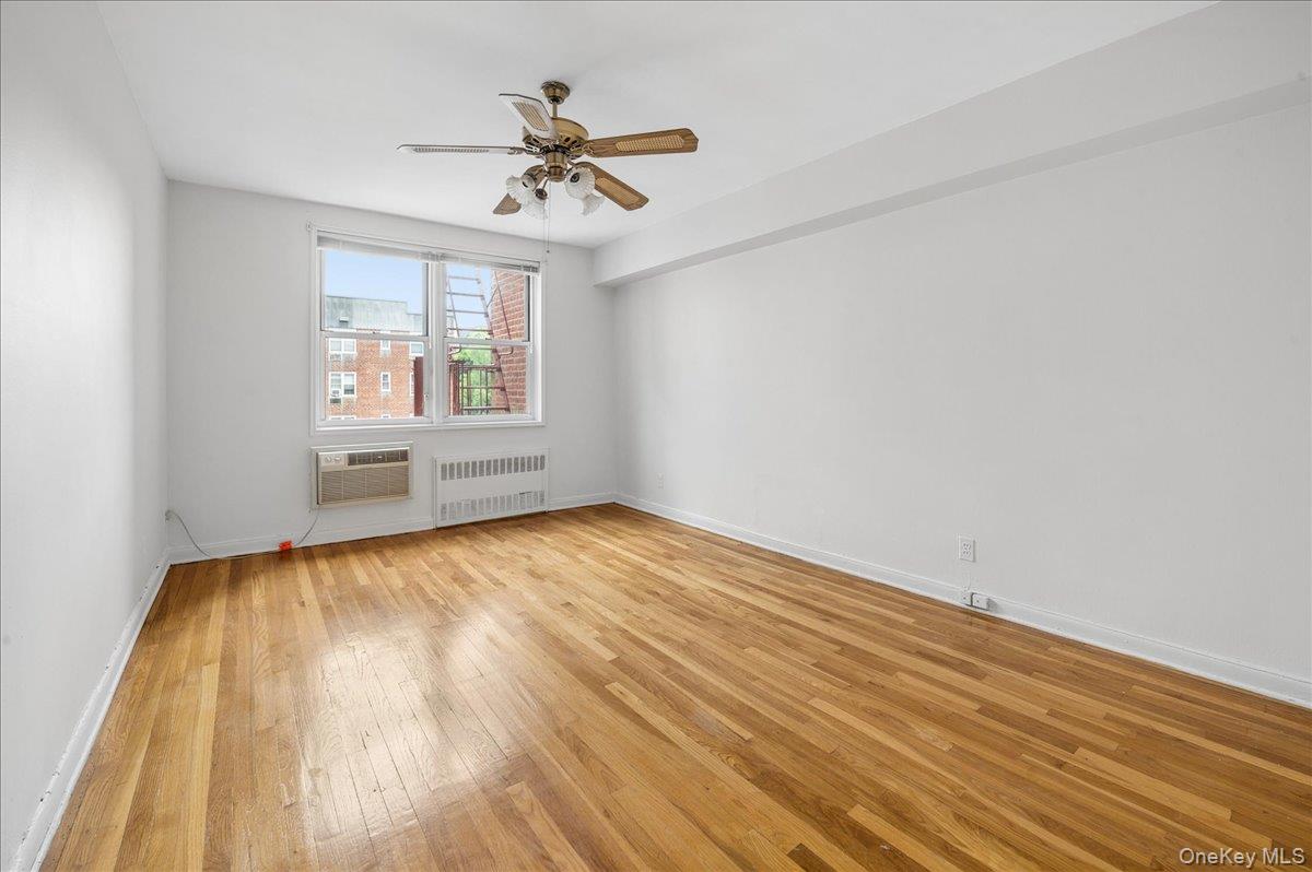 2 Sadore Lane, Unit 6M photo 11