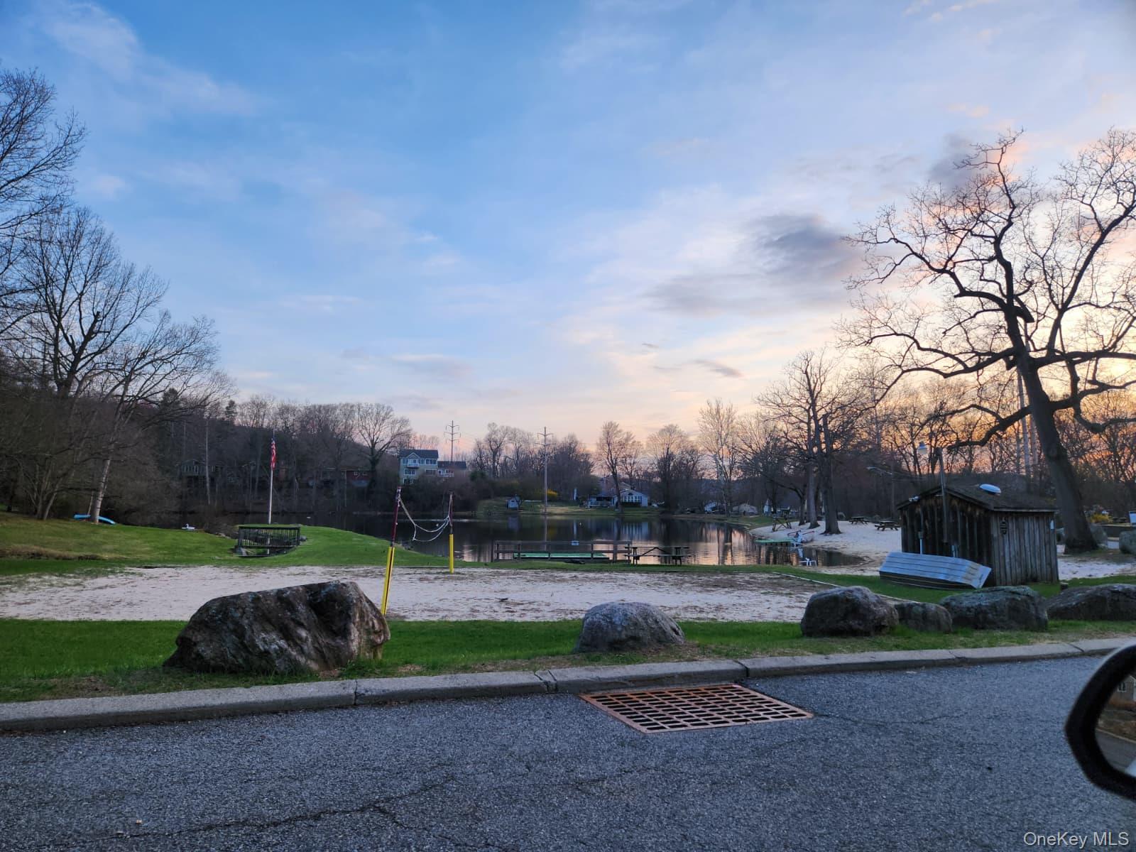 41 Hickory Road – For Sale