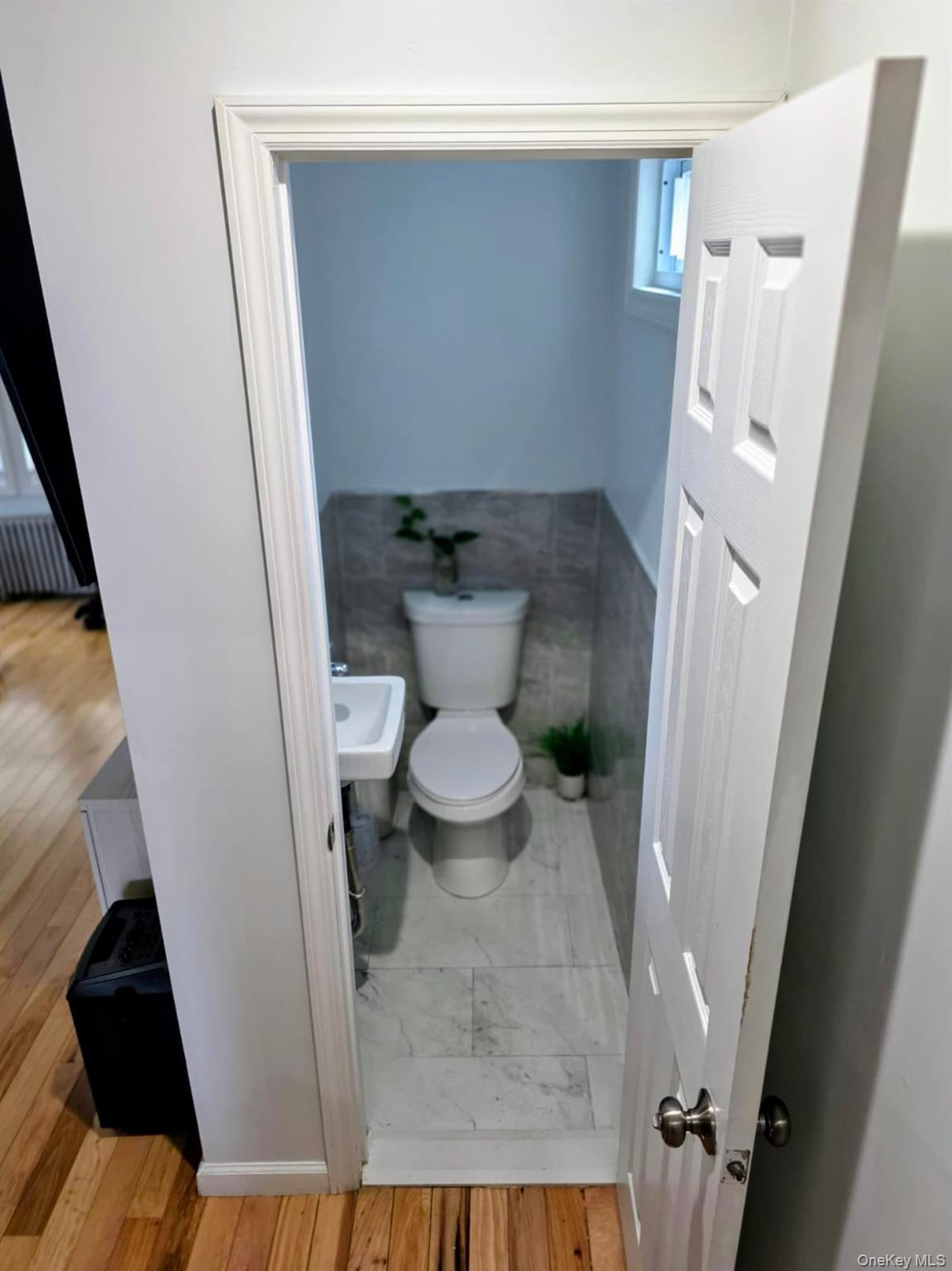 1015 Revere Avenue – For Sale photo 24