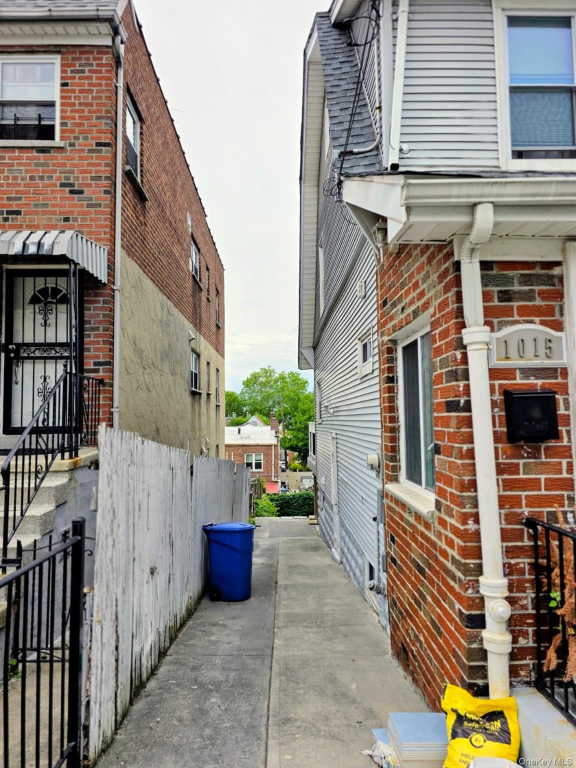 1015 Revere Avenue – For Sale photo 20