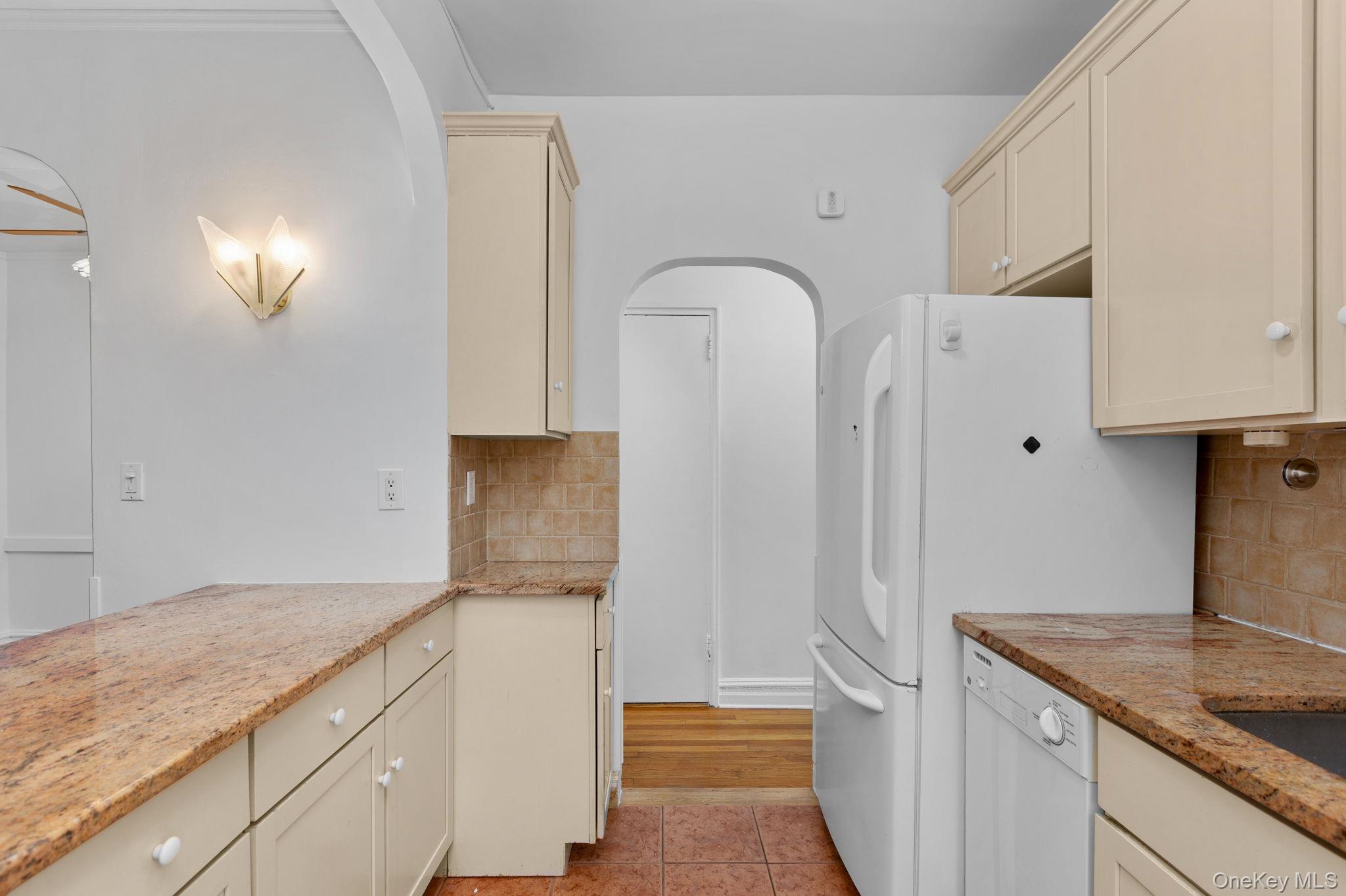 3810 Greystone Ave., Unit 507 photo 15