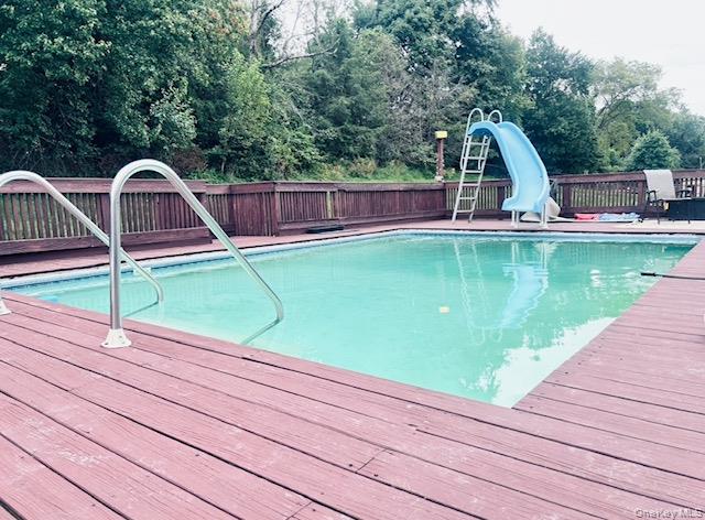 5 Verplanck Avenue – For Rent photo 2