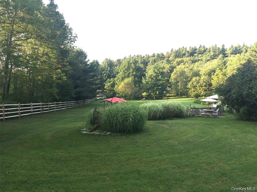 315 Thompson Road – For Sale photo 7