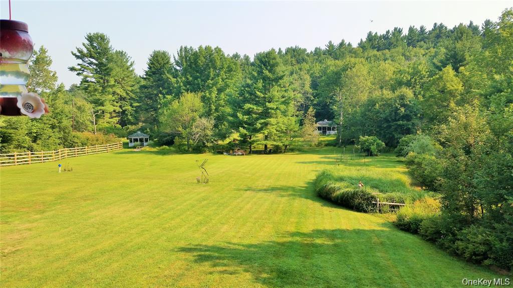 315 Thompson Road – For Sale photo 6
