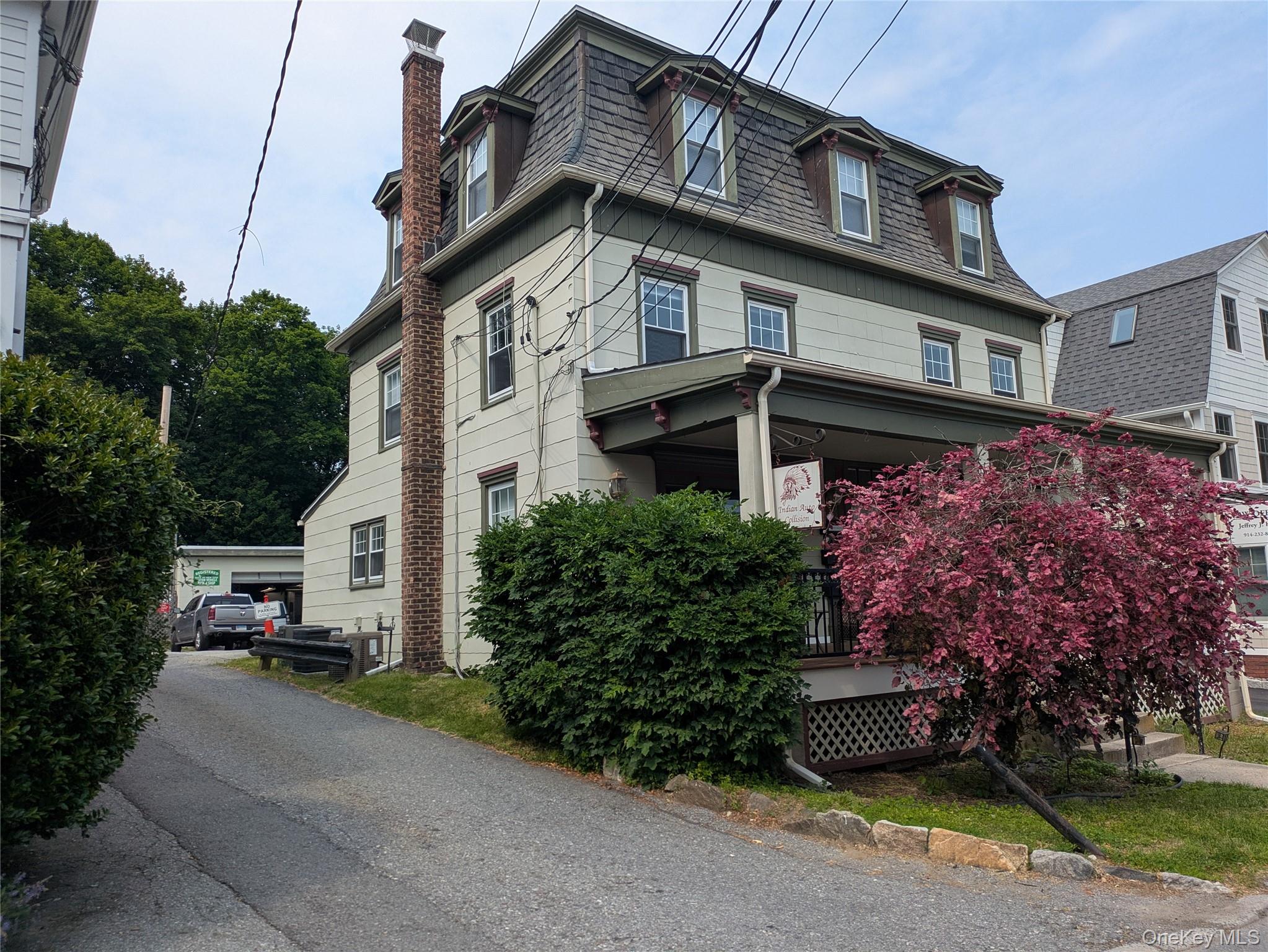 11-13 Edgemont Road – For Sale photo 2