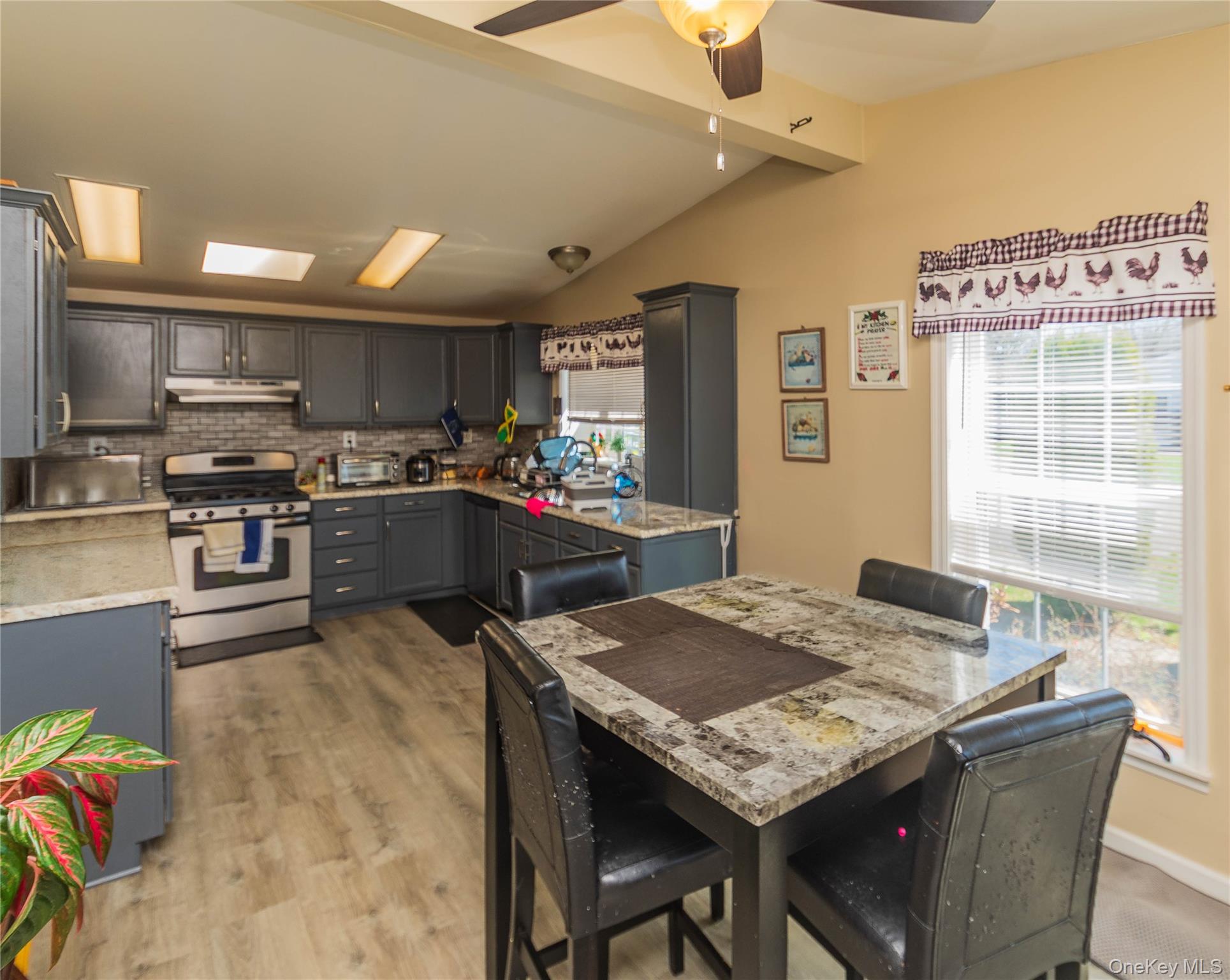 19 Biscayne Blvd – For Sale photo 15