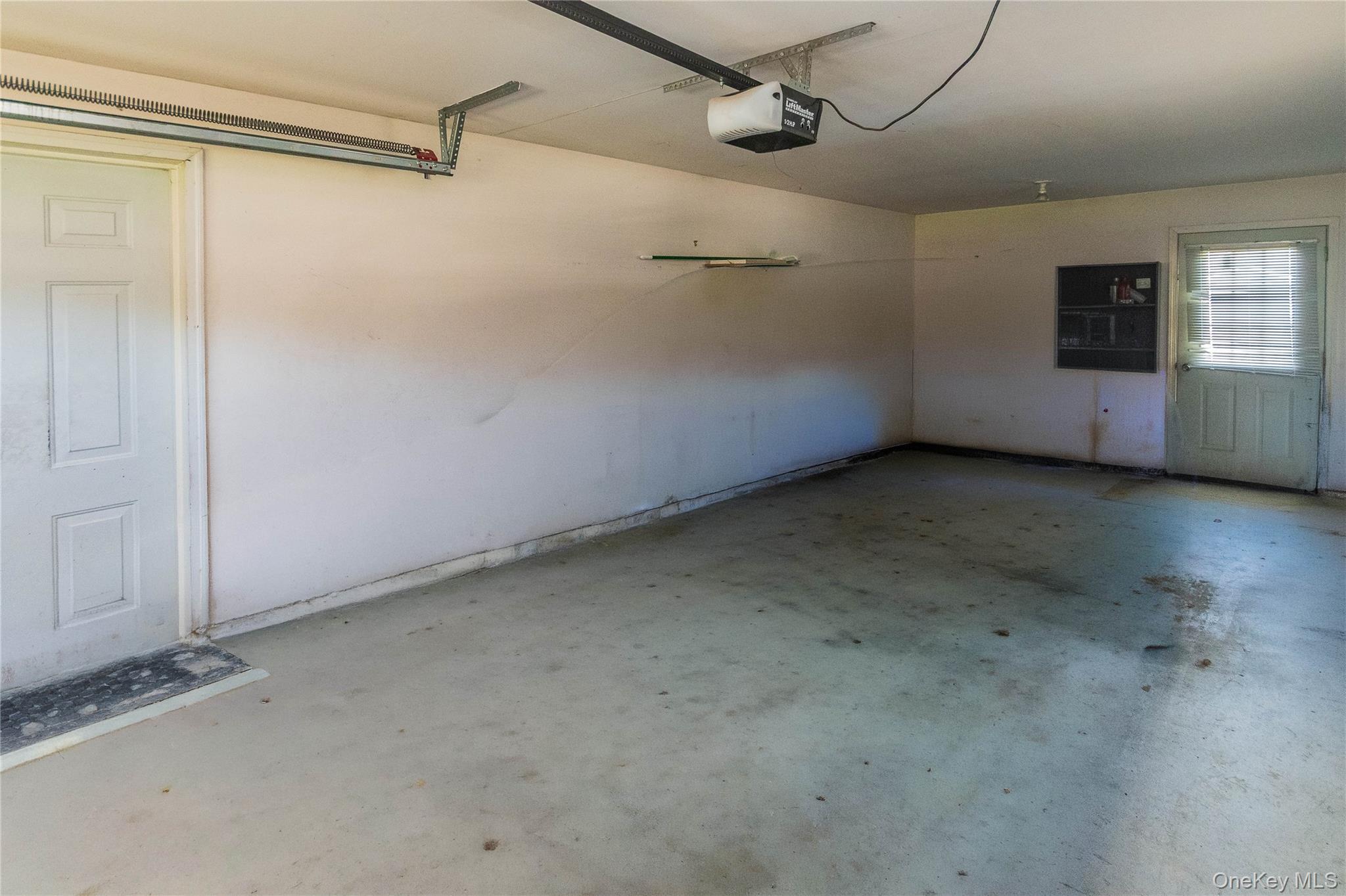19 Biscayne Blvd – For Sale photo 44