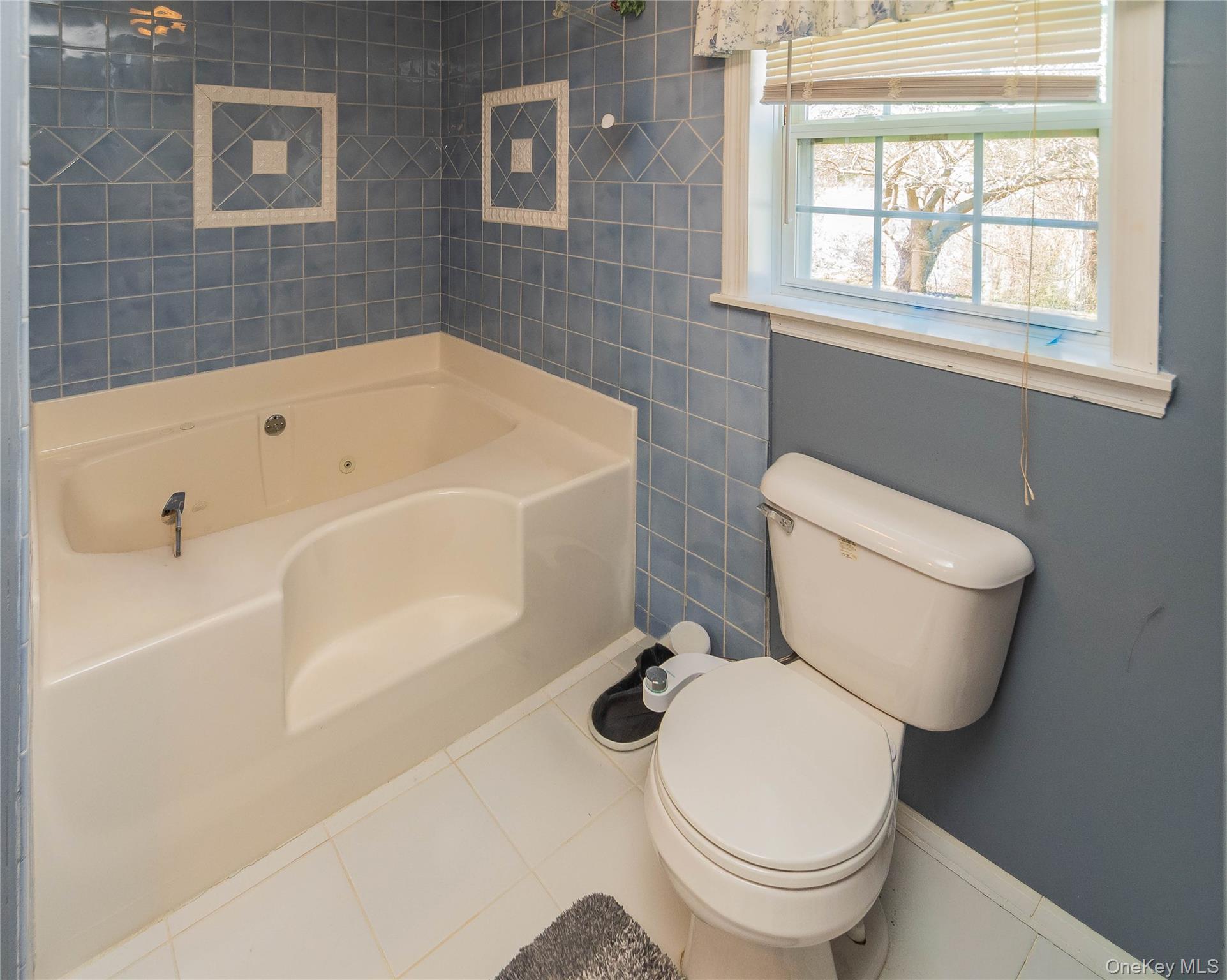 19 Biscayne Blvd – For Sale photo 34