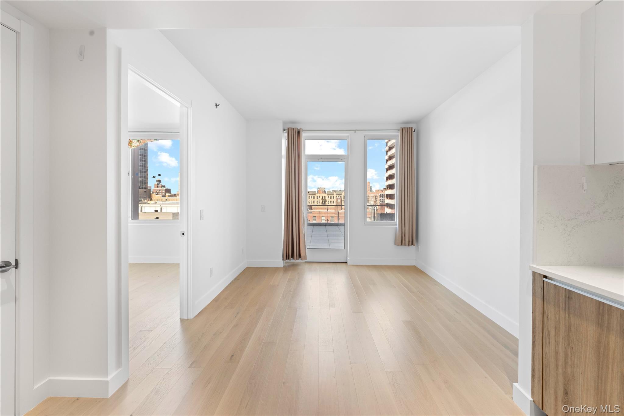 136-18 Maple Avenue, Unit 5G photo 12