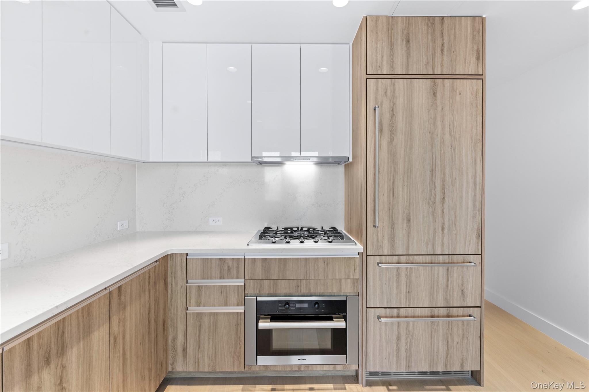 136-18 Maple Avenue, Unit 5G photo 10