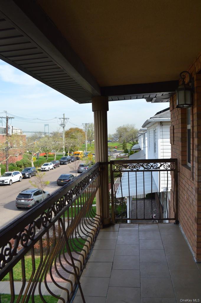 13-31 209th St – For Sale photo 21