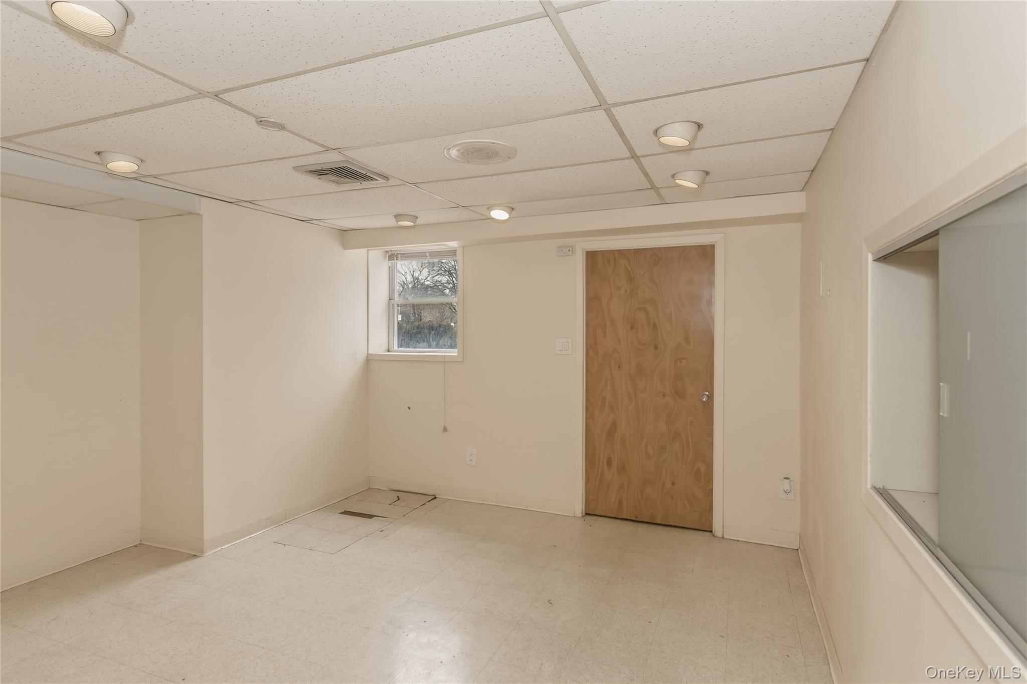 325 E Park Avenue E – For Sale photo 33