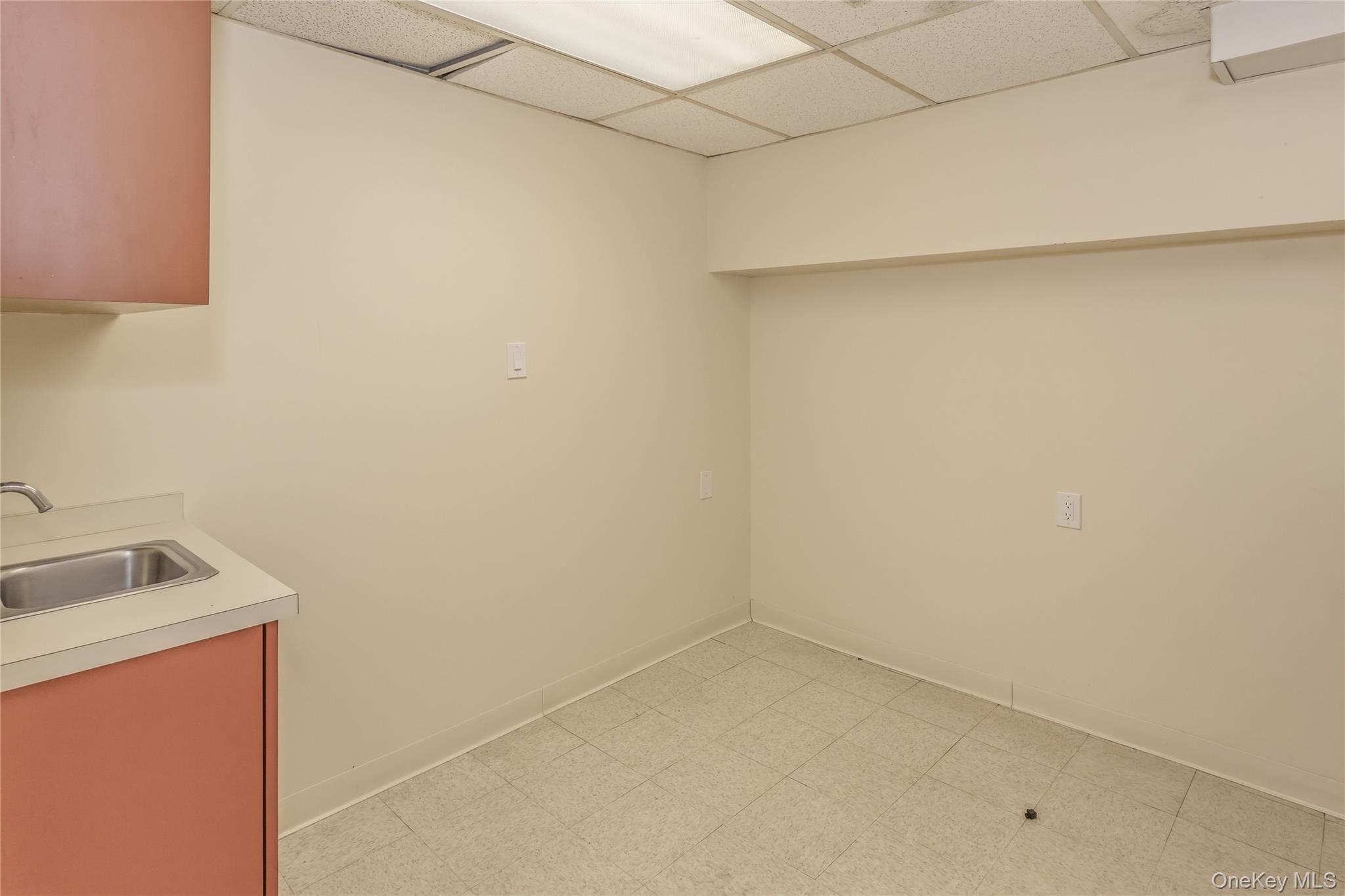 325 E Park Avenue E – For Sale photo 38