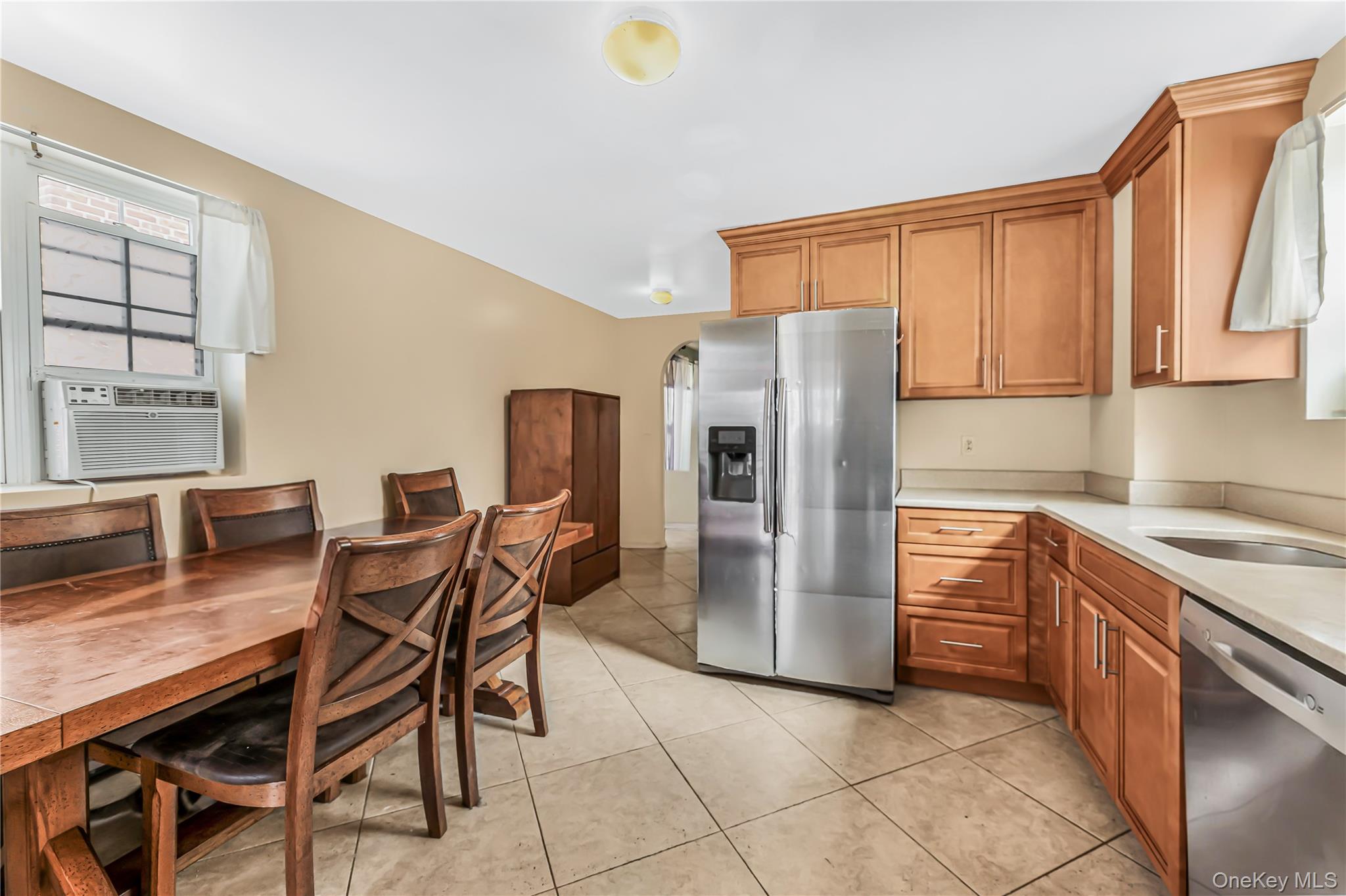 2515 Woodhull Avenue – For Sale photo 18