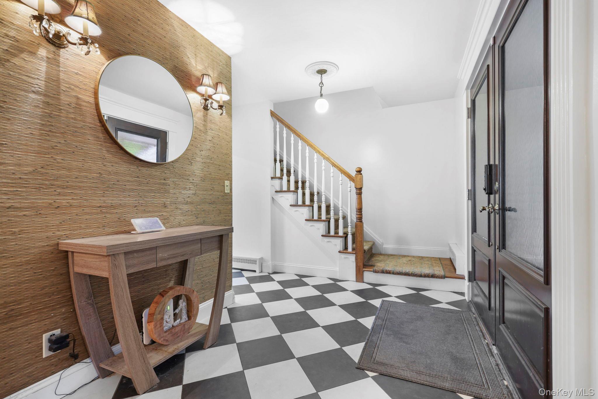 76 Eleanor Drive – For Sale photo 3