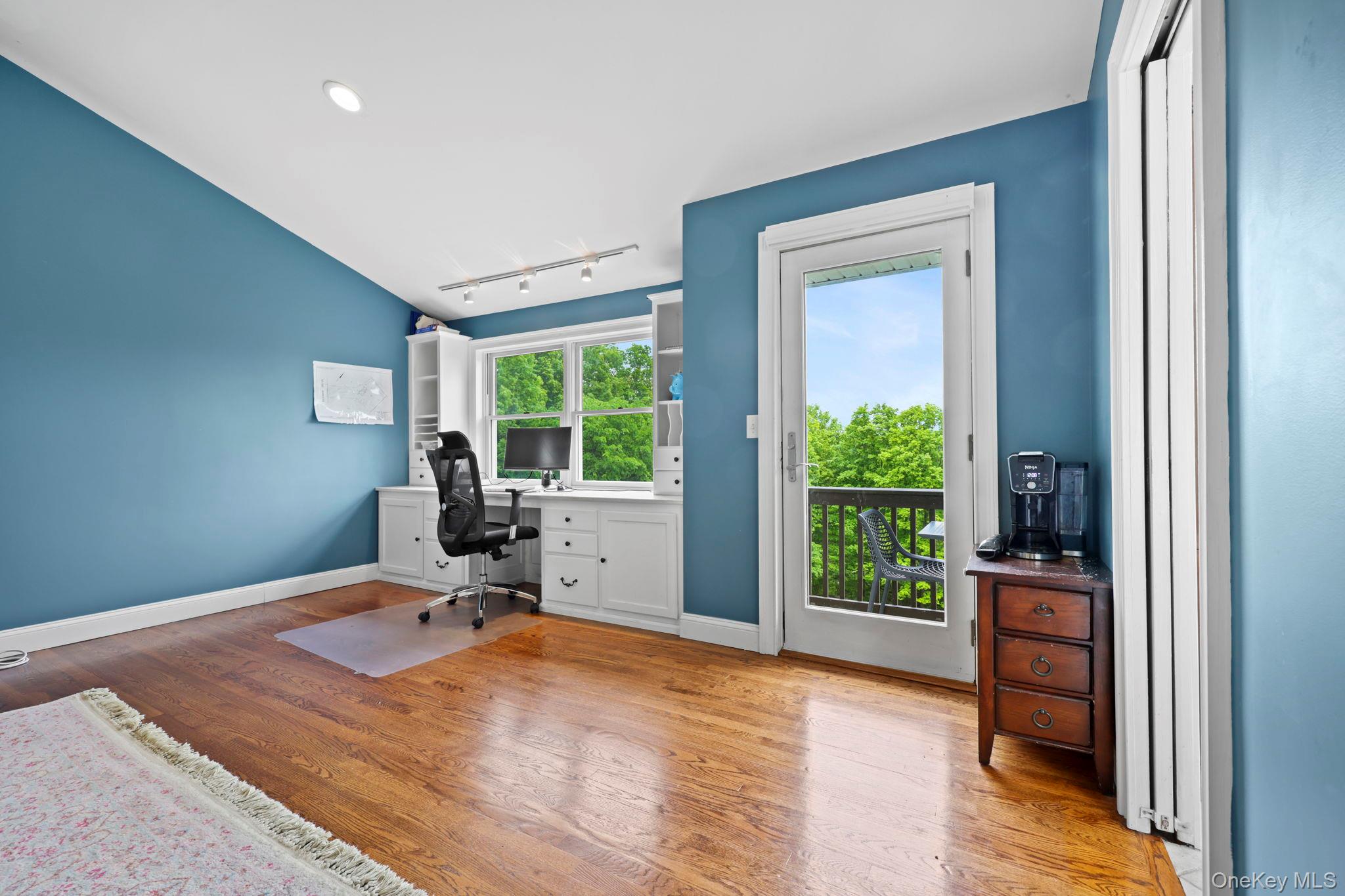 76 Eleanor Drive – For Sale photo 8