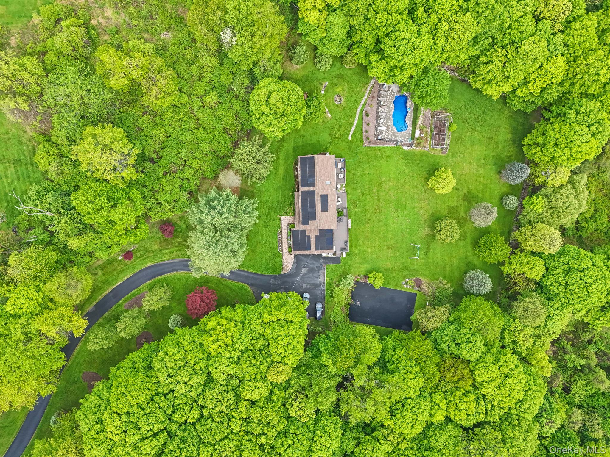 76 Eleanor Drive – For Sale