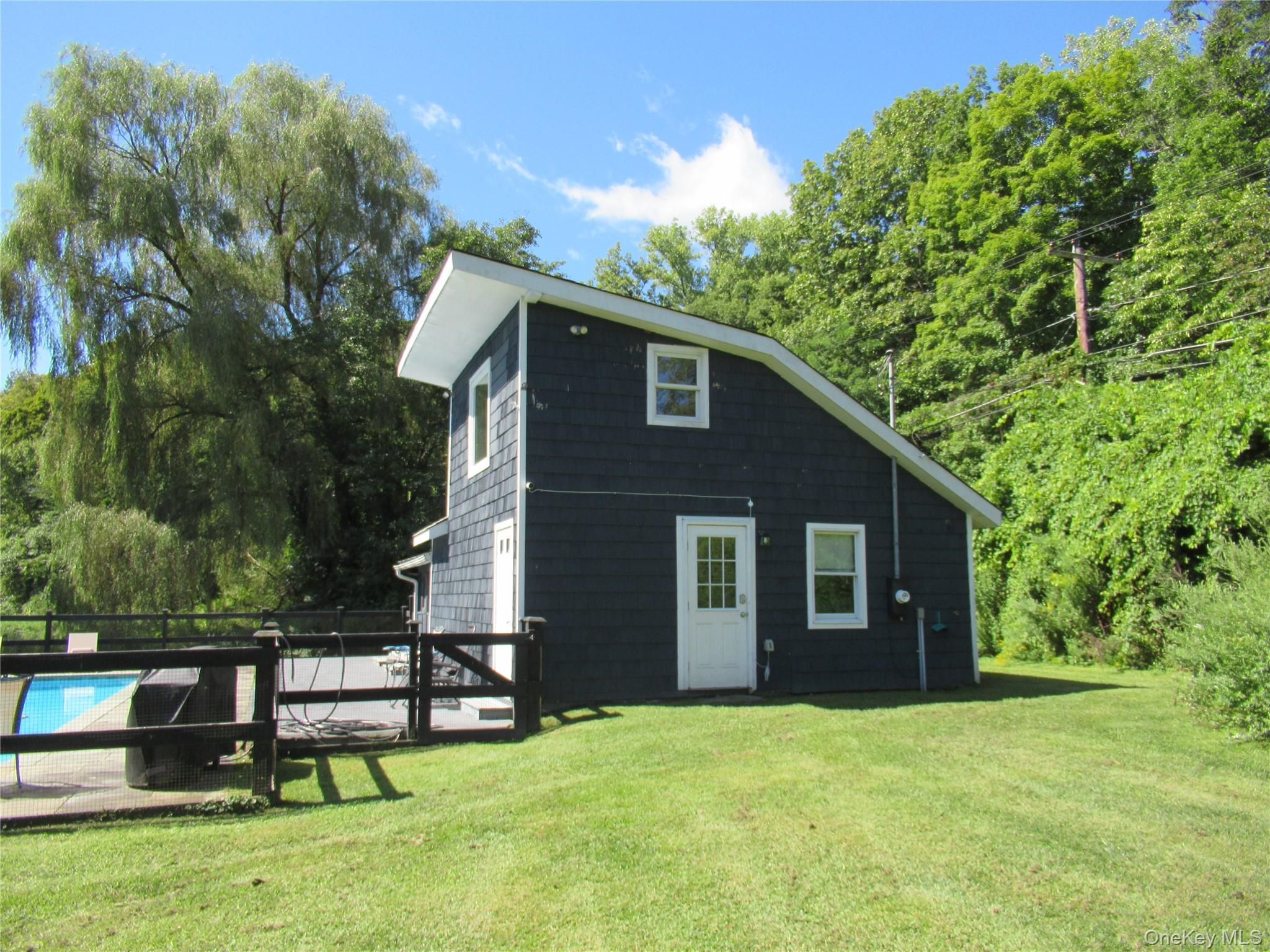360 Old State Route 22 – For Sale photo 2