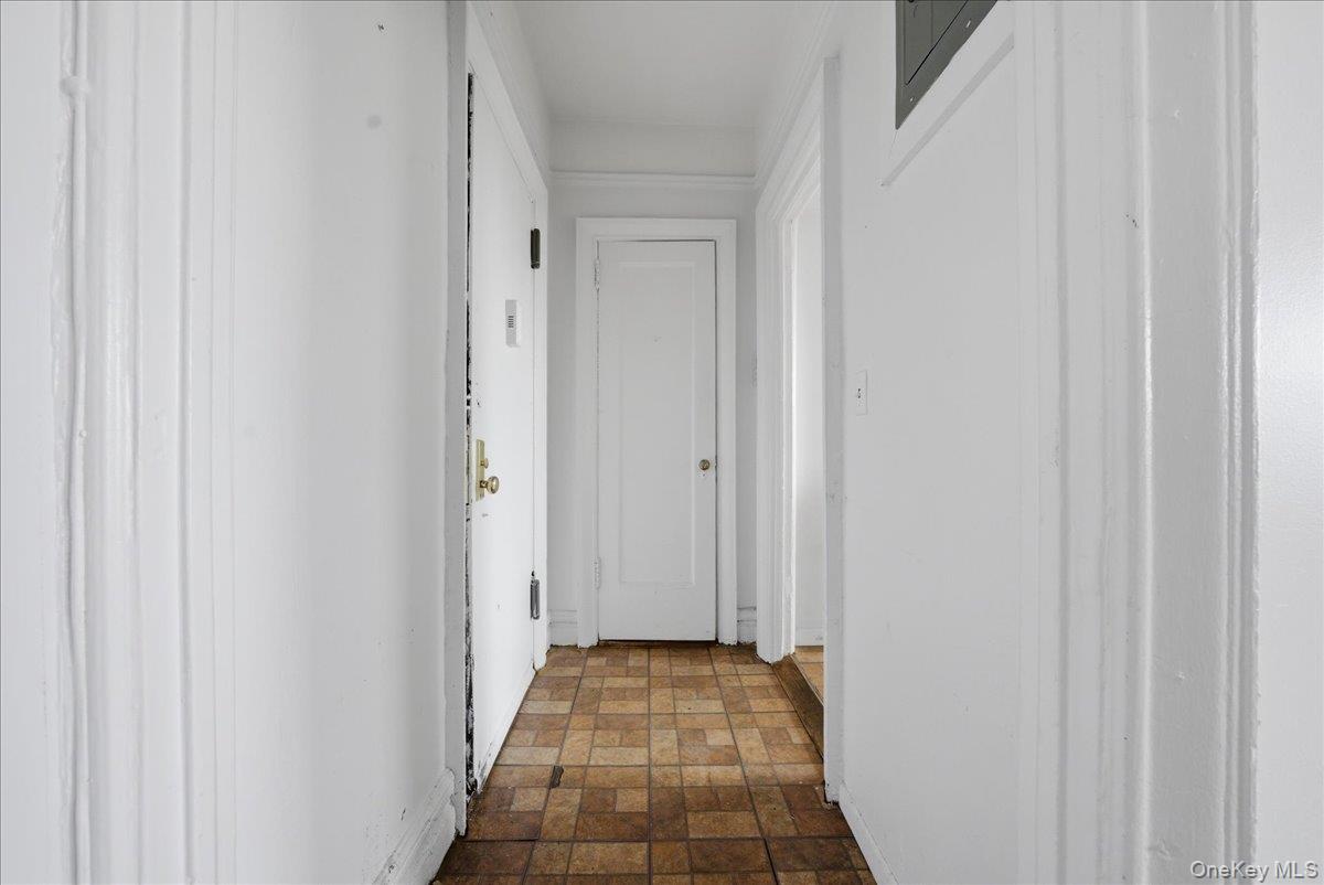 1715 Nelson Avenue, Unit 5D photo 12