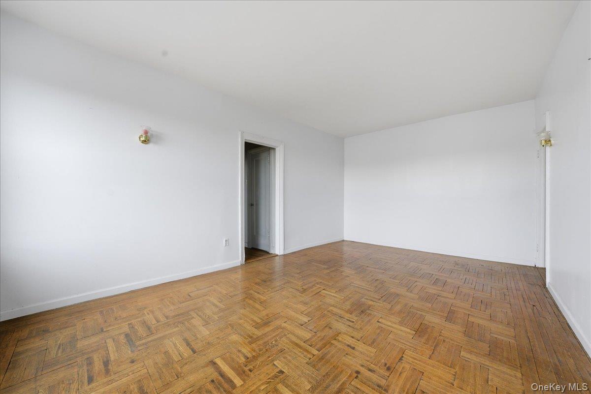 1715 Nelson Avenue, Unit 5D photo 11