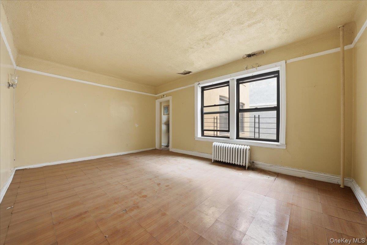 1715 Nelson Avenue, Unit 5G photo 4