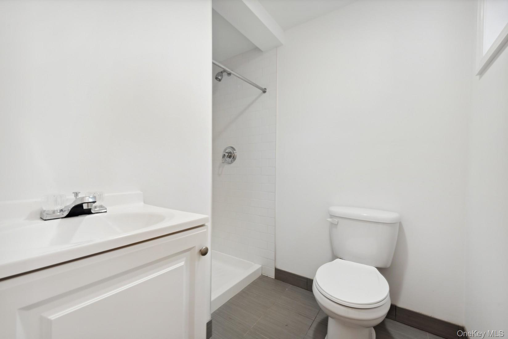 64-23 Alderton Street, Unit PH photo 11