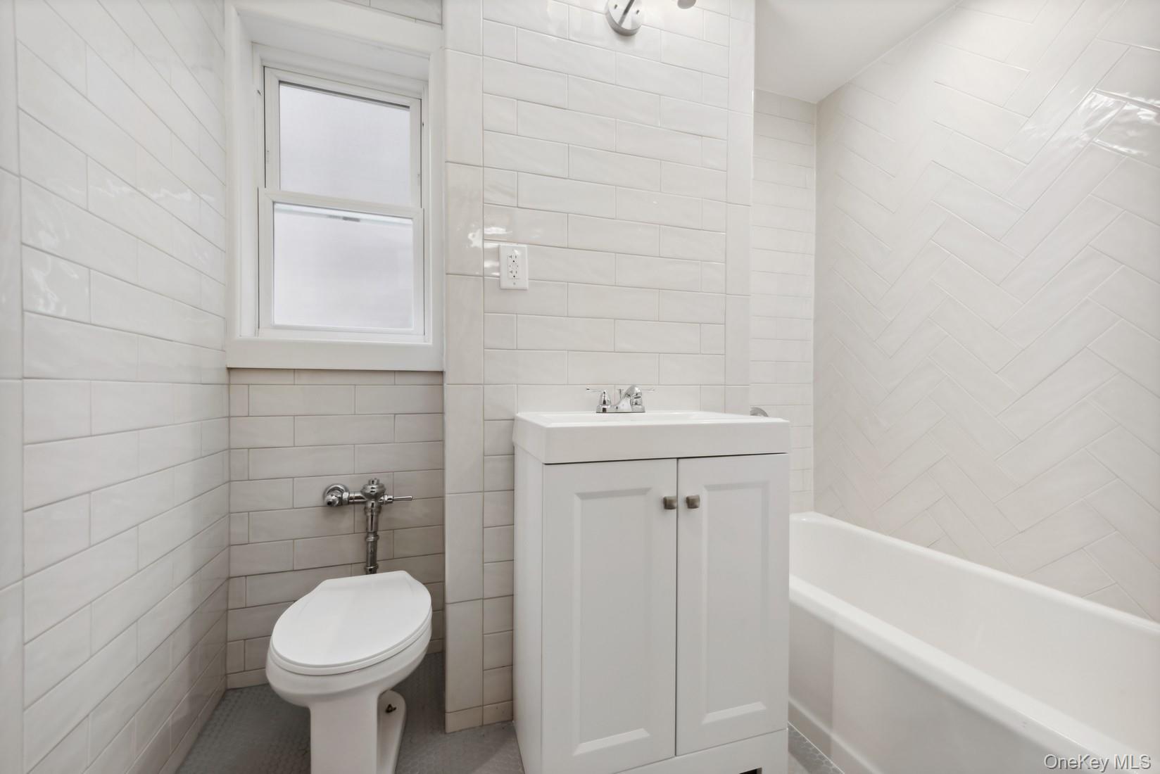 64-23 Alderton Street, Unit PH photo 8