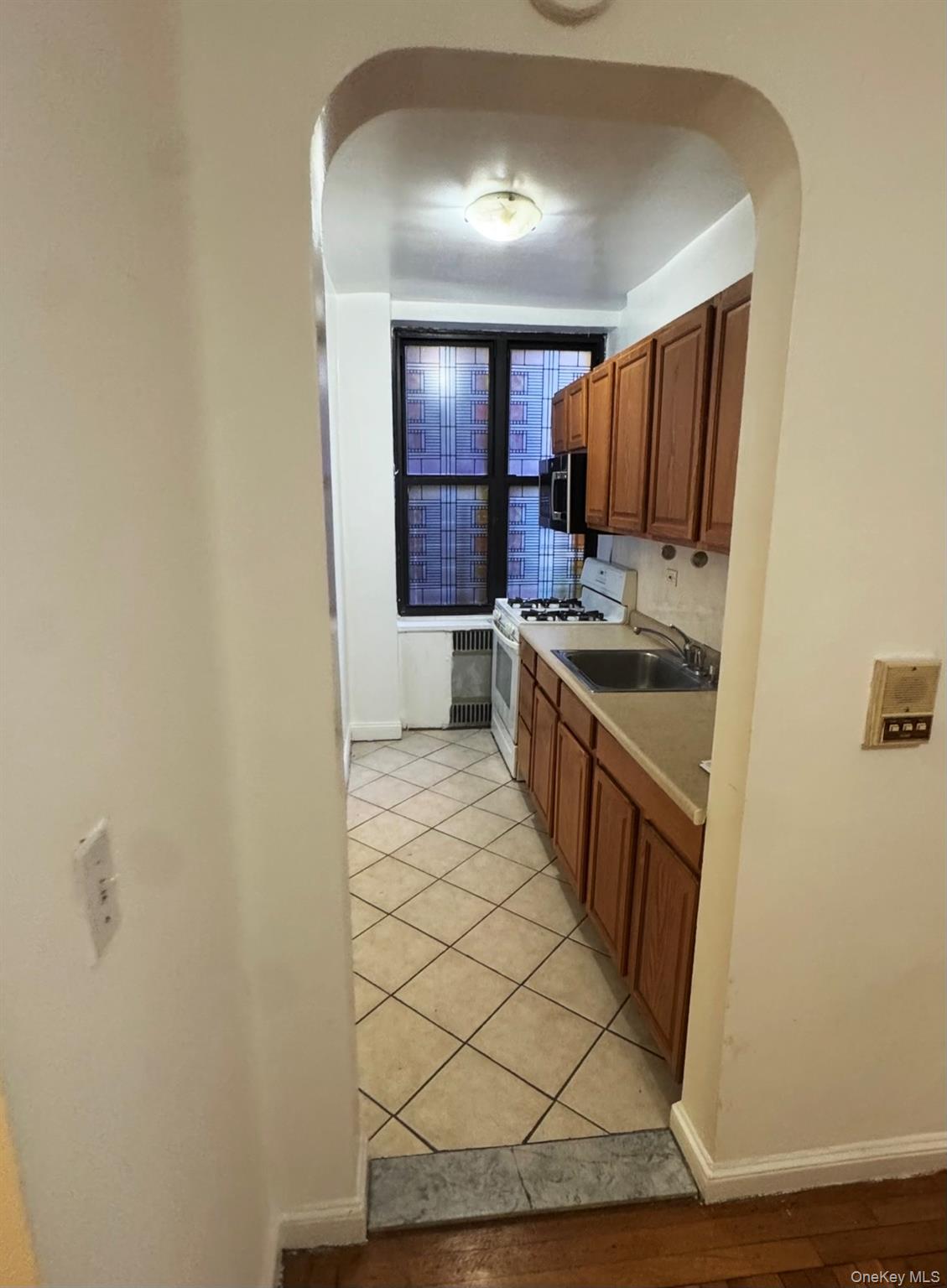 3017 Riverdale Avenue, Unit 1F photo 3