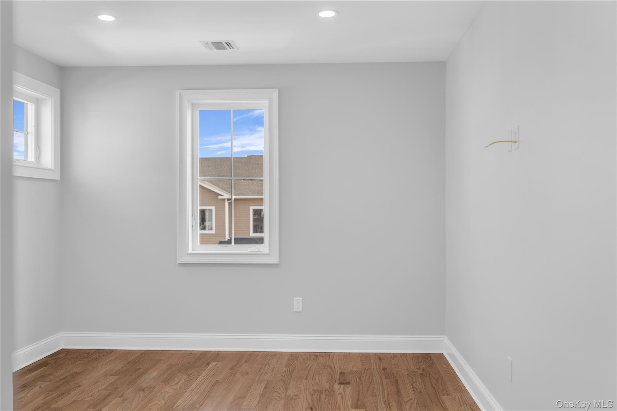 2437 Archer Street – For Sale photo 35