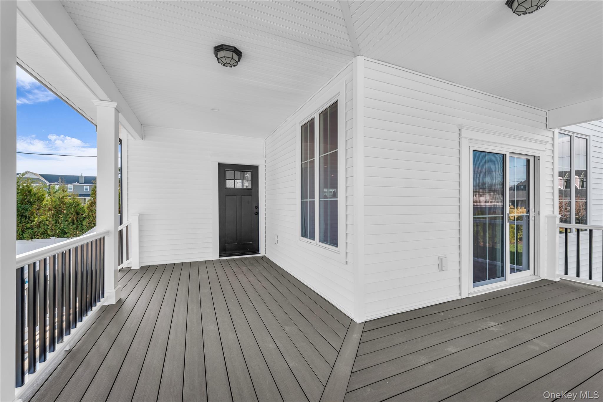 2437 Archer Street – For Sale photo 40