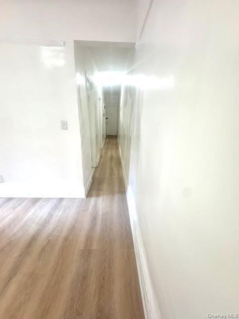 30 Macombs Place, Unit 24 photo 6